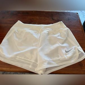 NWT NIKE size small running shorts